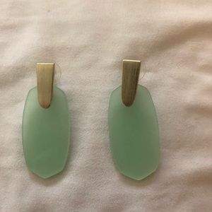 Kendra Scott Aragon chalcedony gold earrings